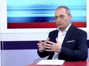 ԵԽ բուռն ծափահարությունների ներքո Փաշինյանը Հայաստանում դնում է թուրք-ադրբեջանական ապարտեիդի և ֆաշիզմի հիմքերը. Այվազյան