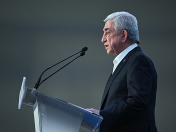 Սերժ Սարգսյանը վերընտրվեց ՀՀԿ նախագահ. դեմ է քվեարկել 3 ՀՀԿ–ական