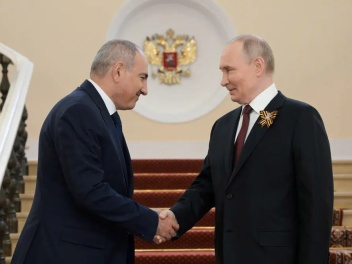 Փորձում է խաբել թե՛ ժողովրդին, թե՛ Ռուսաստանին, թե՛ Արևմուտքին. «Փաստ»