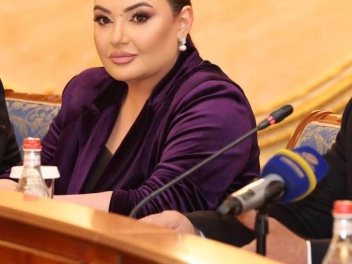 PR-ի առողջապահություն. Իվետա Տոնոյան