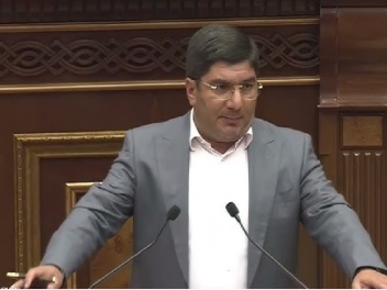 Ինձ մոտ տպավորություն է, որ մեզ նոր աղետ է սպասվում․ Մեսրոպ Մանուկյան