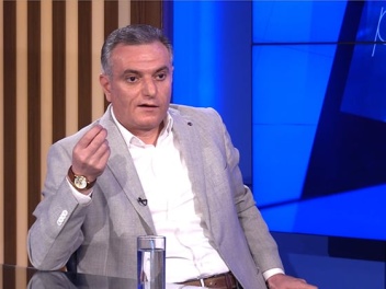 Չկա Հայաստանի չորրորդ հանրապետություն, դա իրականում կեղծ կատեգորիա է. Արտակ Զաքարյան