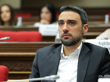 Մեր հայրենիքը պետք է լինի ուժեղ, զարգացող, մեր հասարակությունը բարեկեցիկ և համերաշխ․ Արամ Վարդևանյան