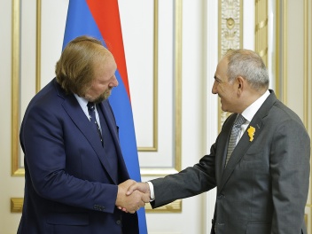 Փաշինյանն ընդունել է Գերմանիայի Բունդեսթագի Եվրոպական միության հարցերի հանձնաժողովի նախագահին