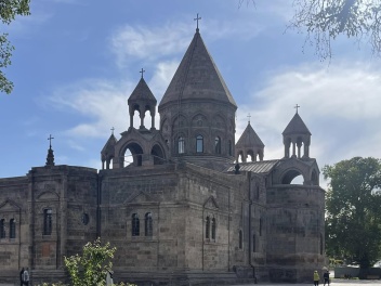 1000 խոշոր հարկատուների ցանկում Հայաստանյայց Առաքելական Սուրբ Եկեղեցին 517-ն է