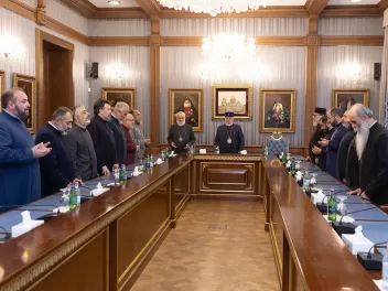 Խորապես մտահոգիչ է, որ ապօրինության հարթակի է վերածվում նաև Ազգային ժողովը. Մայր Աթոռի կոշտ հայտարարությունը